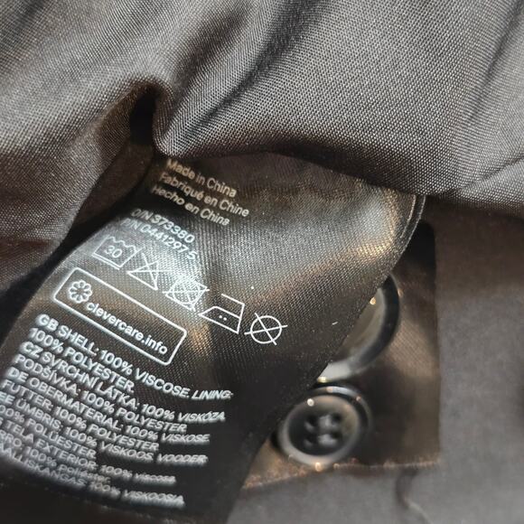 Women's Black Elegant Satin Blazer Sz. 4 - Picture 6 of 6